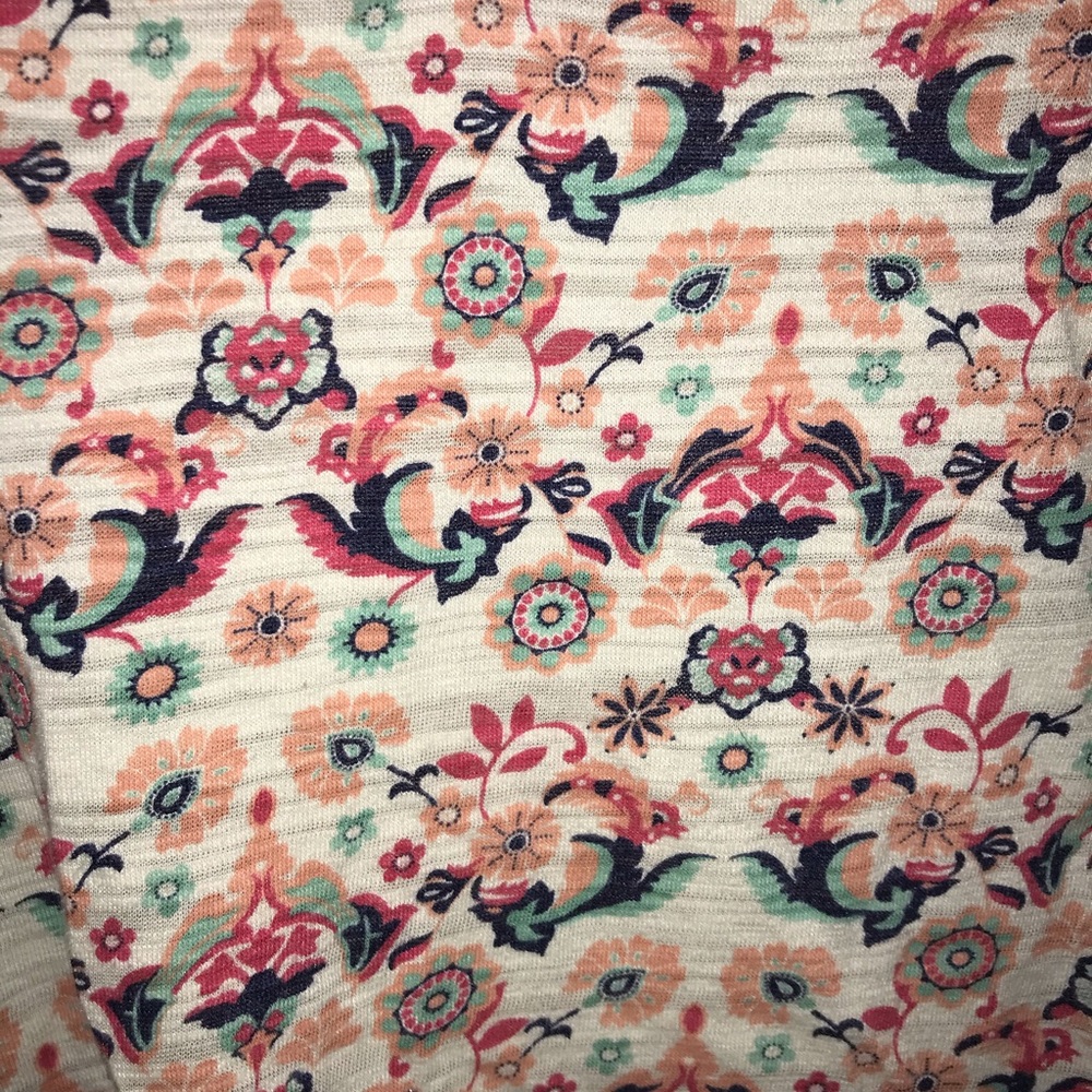 Patterned Rue21 Tee - Picture 2 of 3